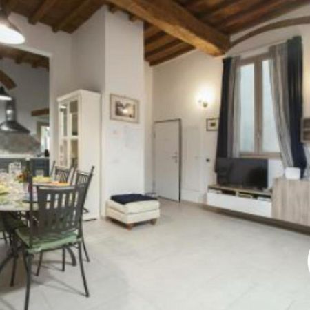 Lg House With Balcony Near Ponte Vecchio Appartement Florence Buitenkant foto