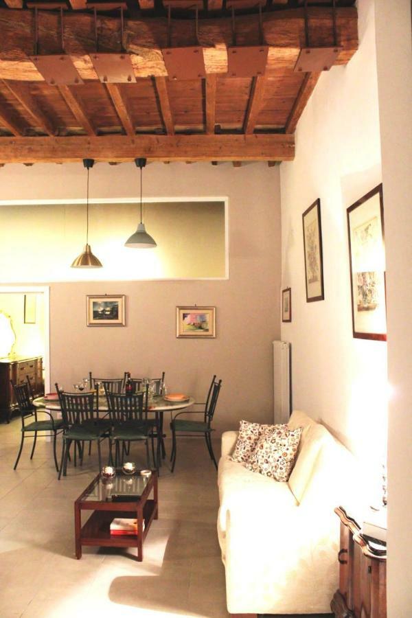 Lg House With Balcony Near Ponte Vecchio Appartement Florence Buitenkant foto
